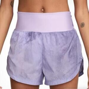 NIKE TRAIL REPEL MID-RISE BRIEF-LINED RUNNING SHORTS
MED - Lilac Bloom EUC